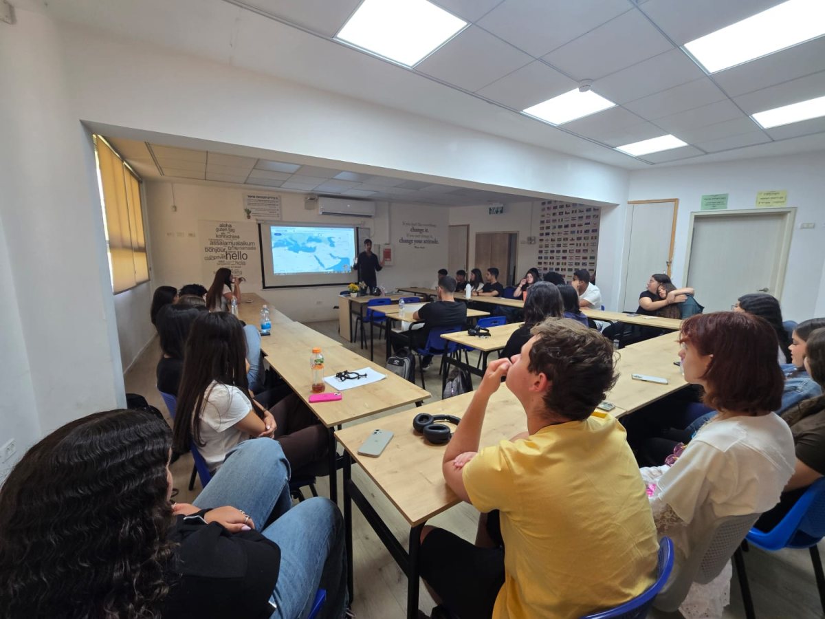 צילום: תוכנית צוערים צעירים דוברות ודיפלומטיה