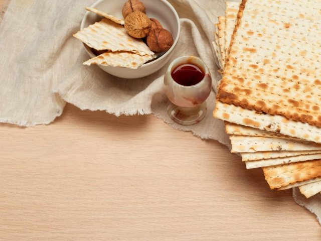יחצ