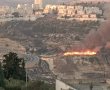 ממזבלה פיראטית: צפו בלהבות שאיימו על בתי גבעת זאב
