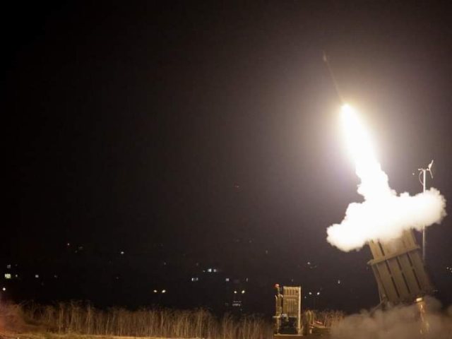 כיפת ברזל מיירטת | צילום ארכיון: אדי ישראל