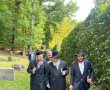 מסע בזק של יום אחד: הצדיק האשדודי השתטח על ציון ה'בעל שם' בגרמניה
