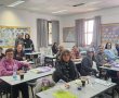 וותיקי העיר חוזרים לכיתה – יוזמה מרגשת ללמידה בין דורית בתיכון טוביהו בבאר שבע