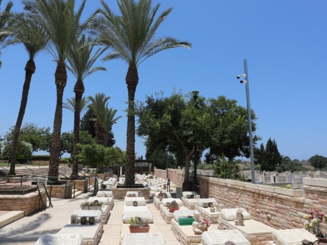 בית העלמין באשקלון | צילום: מערכת "אשקלונים"