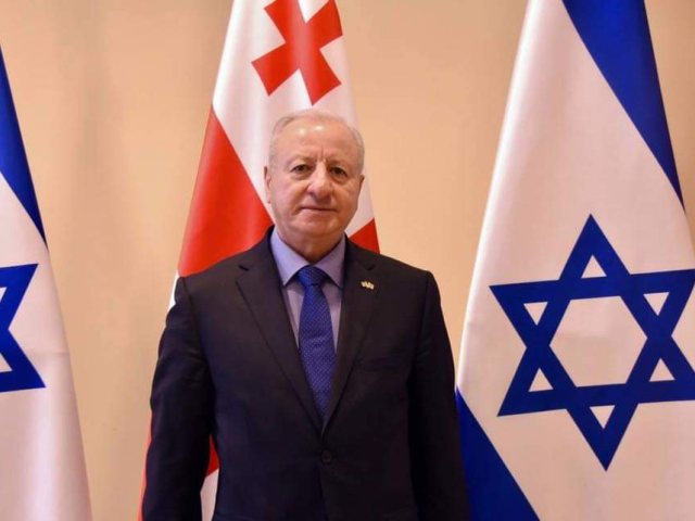 שבתאי צור | צילום: פרטי