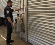 בגלל העסקת שב"חים: מספרה ומכון שטיפת רכבים בדרום נסגרו ל-30 יום
