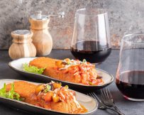 פרימור מגישה לחורף פולנטה עגבניות מטוגנת לצד רטטוי חורפי צילום הדס ניצן