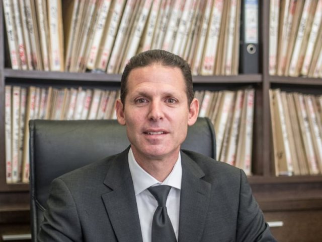 יח"צ