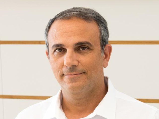 עו"ד יוסי דיין 