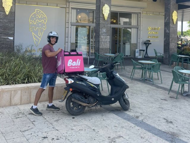 המשלוחים של באלי כובשים את העיר