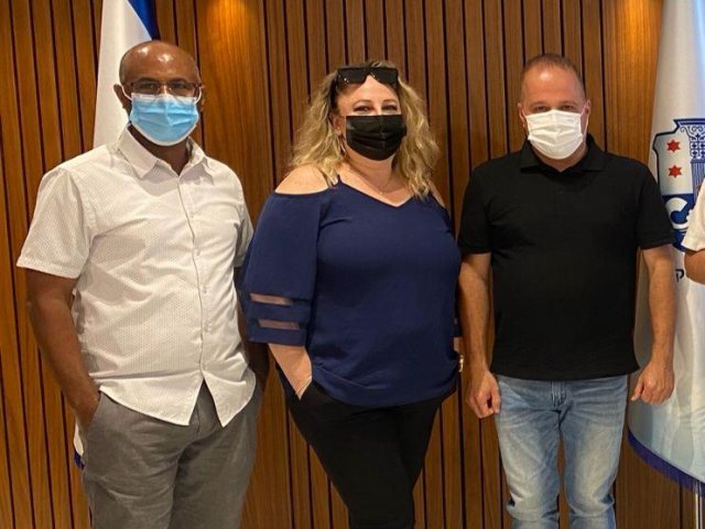 תומר גלאם, פאני לוי ודמקה סולומון